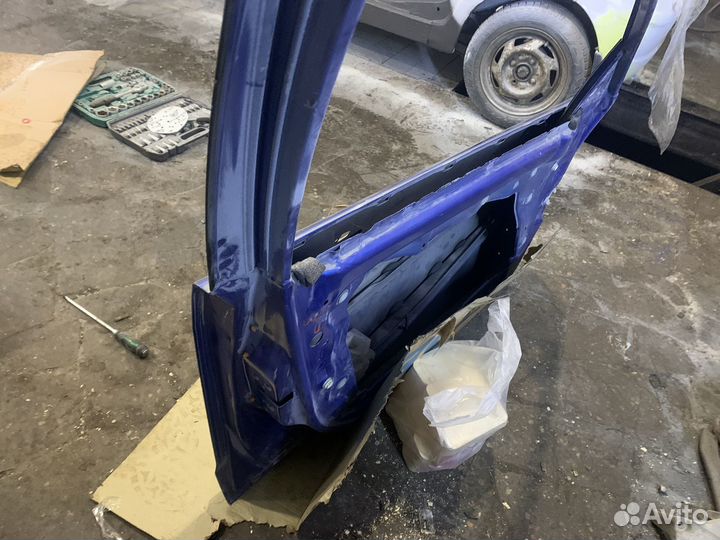 Дверь водительская Mazda 3BK