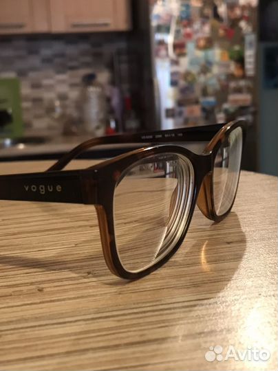 Очки Vogue с диоптриями -5 правый -4,5 левый