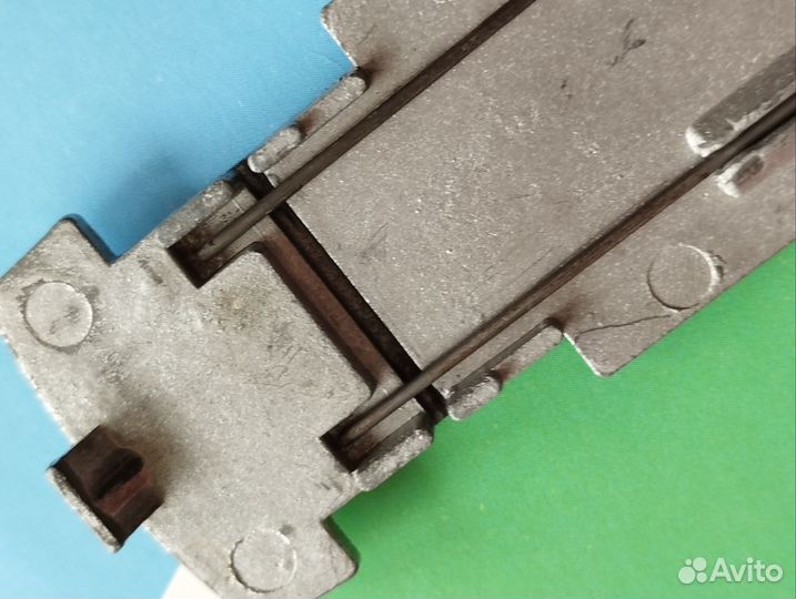 Днище от модели Москвич-403 А7 СССР