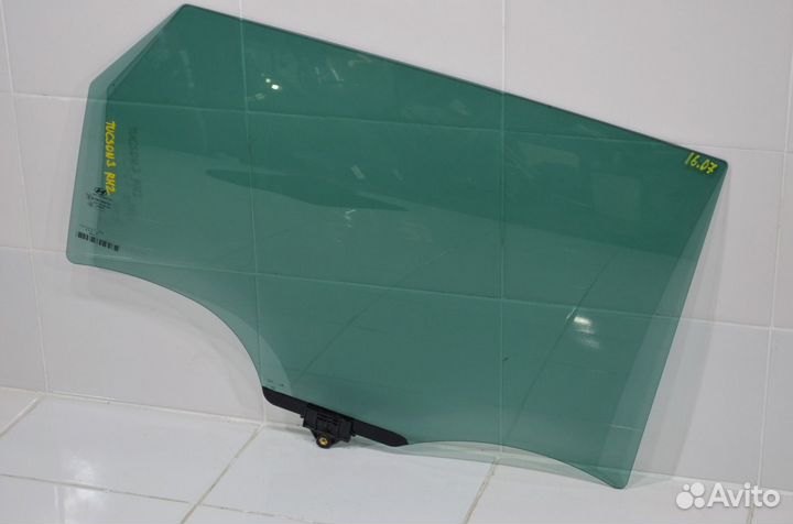 Стекло двери заднее правое Hyundai Tucson 3 2015+
