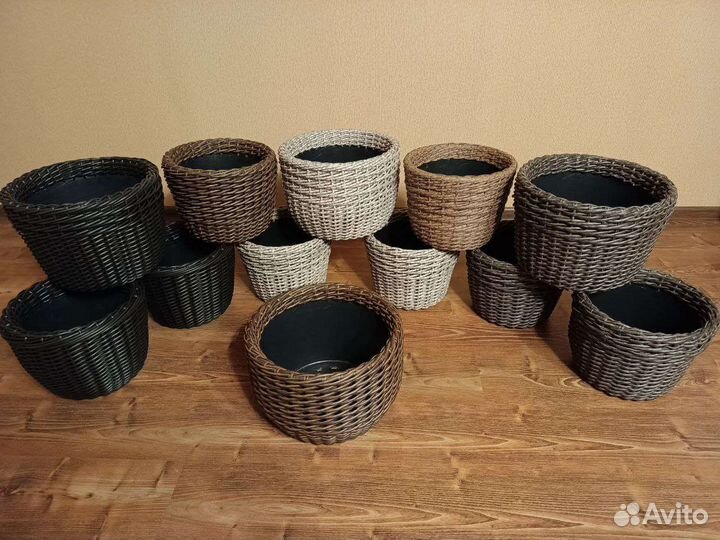 Кашпо из полиротанга