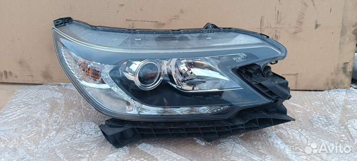 Фара правая Галоген Honda CR-V 4.Оригинал