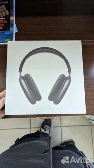 Беспроводные наушники apple airpods