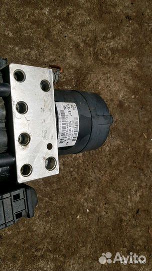 Блок abs mercedes w208 clk