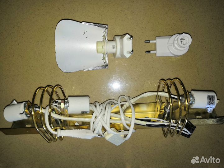 Бра и светильники