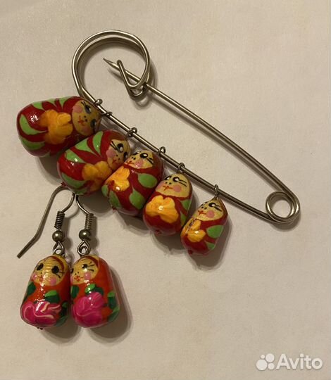Серьги матрешки и брошь