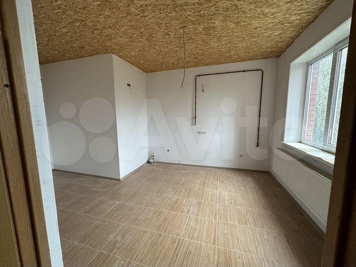 Дом 300 м² на участке 40 сот.