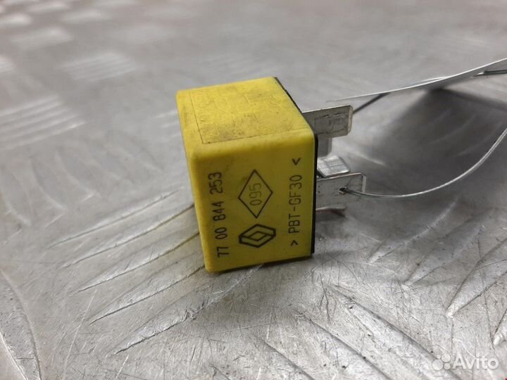 Реле (прочие) Renault Laguna рест. 1999 7700844253