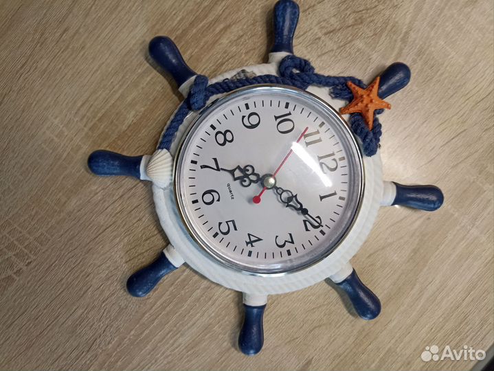 Часы настенные