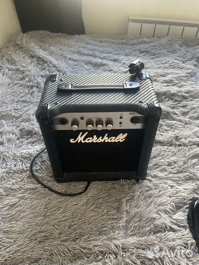 Электрогитара с комбиком