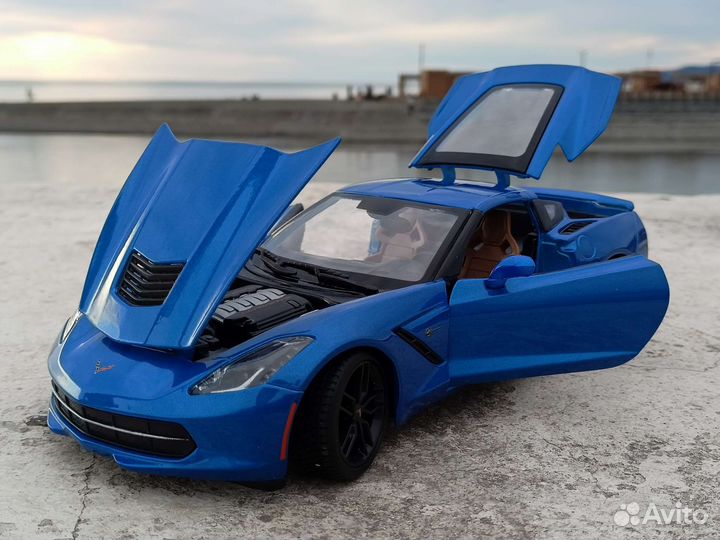 1:18 Maisto 2014 Chevrolet Corvette