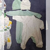 Одежда и принадлежности для новорождённых