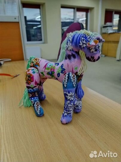 Игрушка лошадка