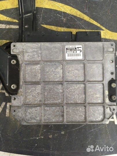 Блок управления Toyota Rav 4 30 2.0 2005-2016