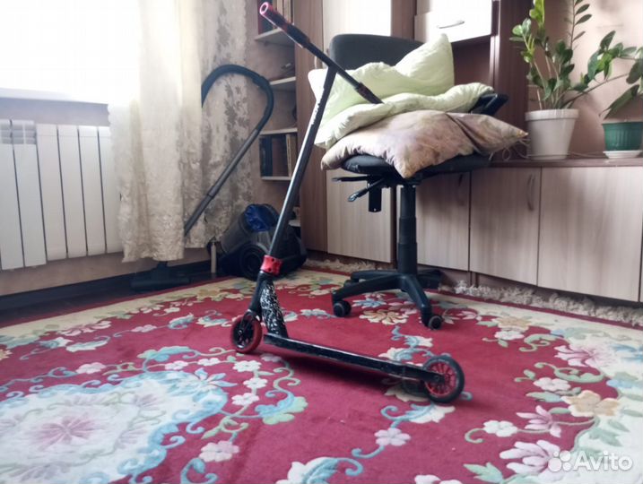 Трюковой самокат