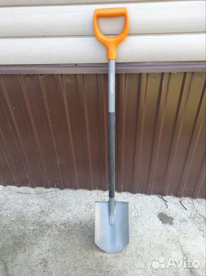 Лопата штыковая бу