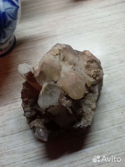 Кварц (горный хрусталь)