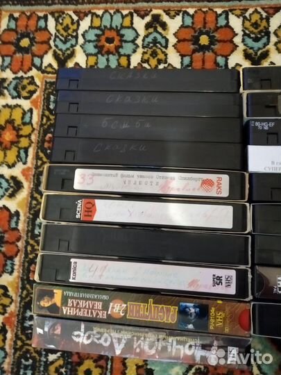 Видеокассеты