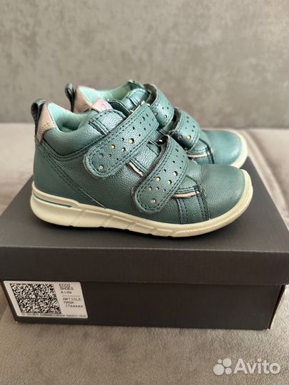 Ботинки для девочки Ecco