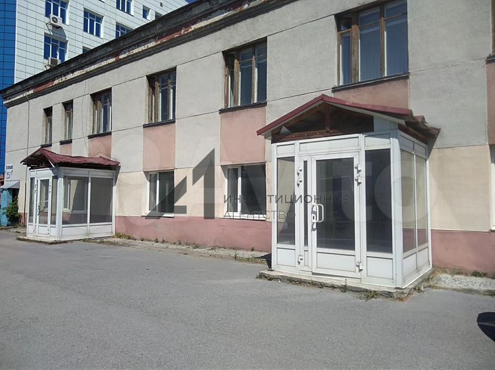 Продам помещение на 1ой линии