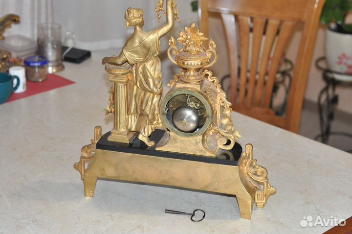 Старинные французские каминные часы Pichon