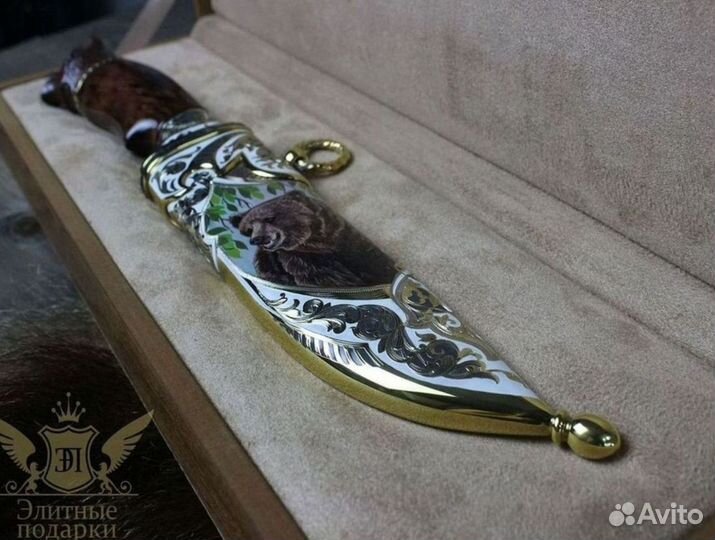 Сувенирный нож 