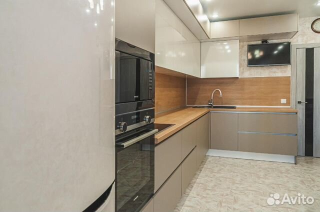 Кухонный гарнитур от фабрики