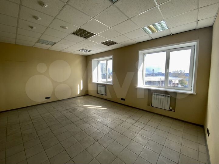 Офисное помещение, 220 м²