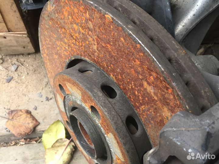 Тормозные диски передние 288 б/у VW Passat B5 b5+