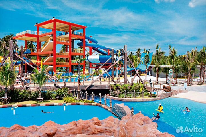 Тур на Пхукет Splash Beach 5* с аквапарком на 2-х