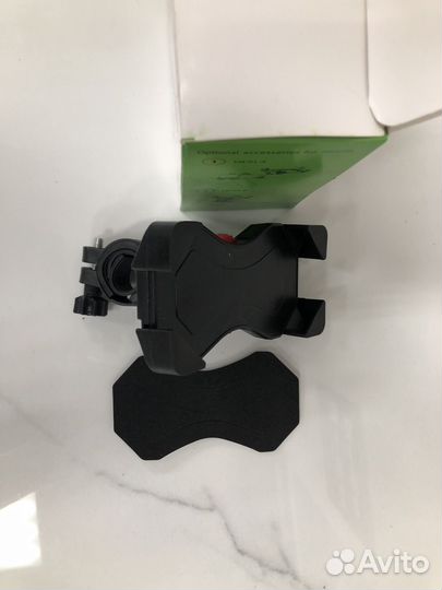 Крепления для телефона на руль