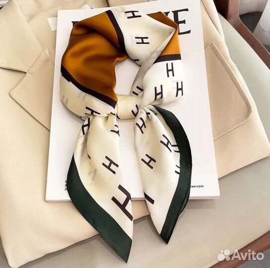 Платок на шею, косынка, шарф