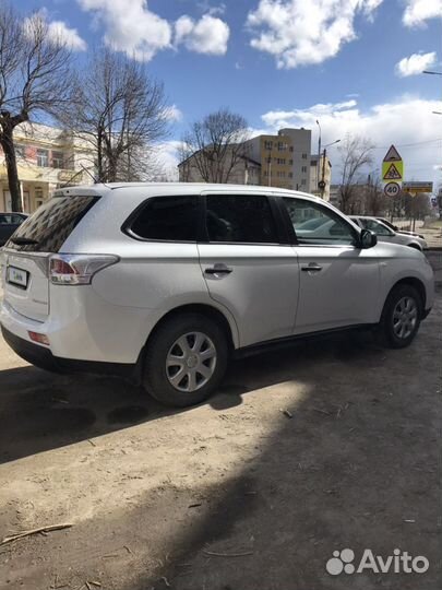 Mitsubishi Outlander 2.0 CVT, 2014, 137 000 км