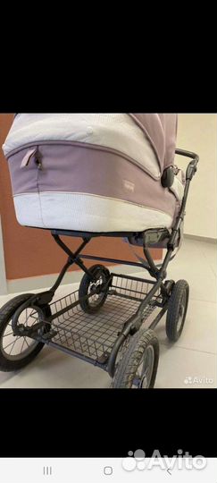 Прогулочная коляска с надувными колесами