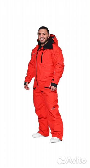 Горнолыжный комбинезон