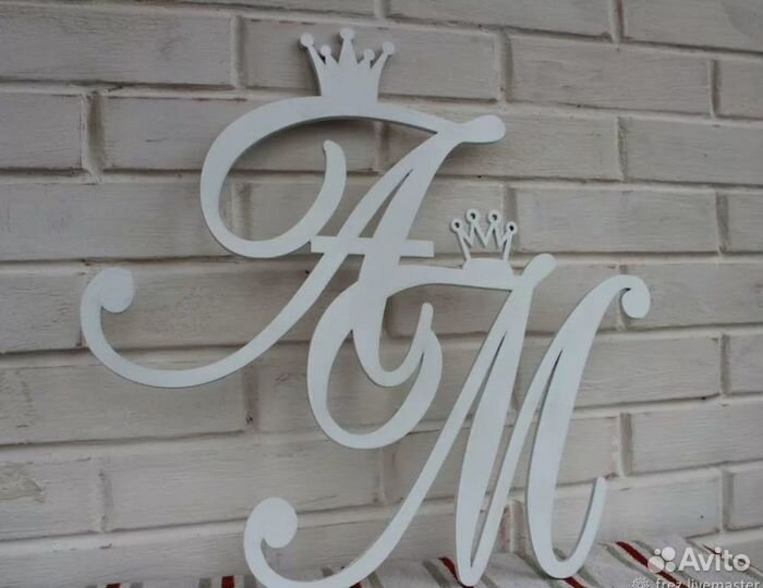 Монограмма на свадьбу (семейный герб)