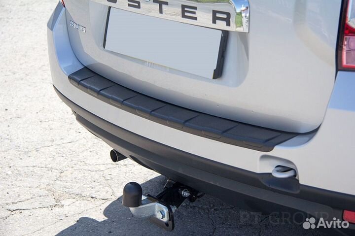 Накладка на задний бампер Renault Duster