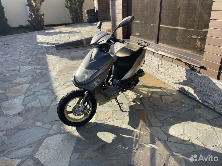 Скутер 50 кубов