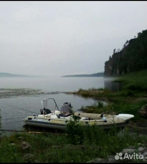 Лодка риб SkyBoat 440RD