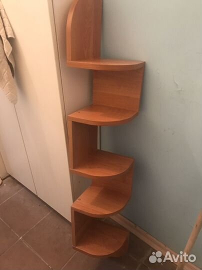 Полка настенная угловая