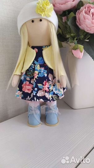 Интерьерная кукла ручной работы