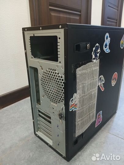 Корпус для компьютера ATX