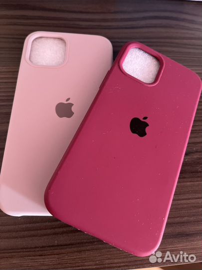 Чехол на iPhone 12