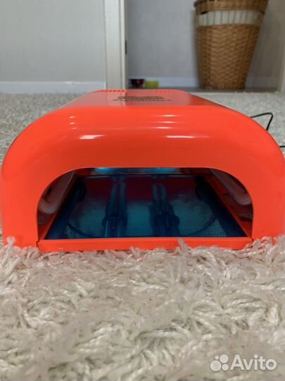 Уф лампа для ногтей