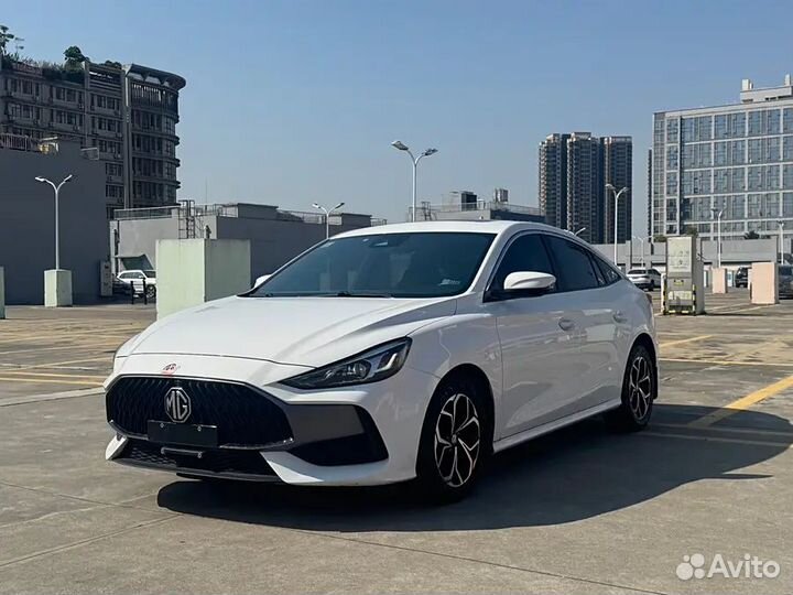 MG 5 1.5 CVT, 2021, 30 000 км