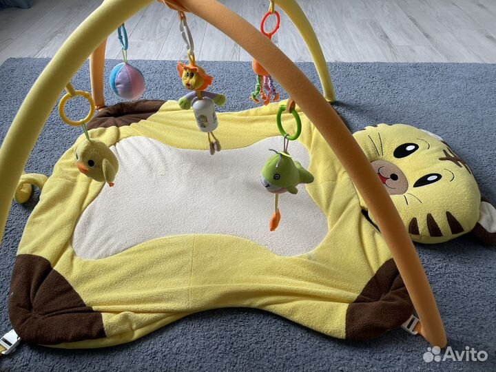 Развивающий коврик