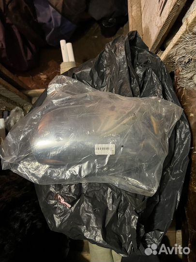 Накладка на правое зеркало toyota prado 120