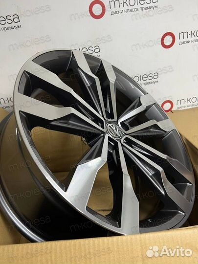 Диски Suzuka style Audi A4 A5 A7 A8 Q7 R20