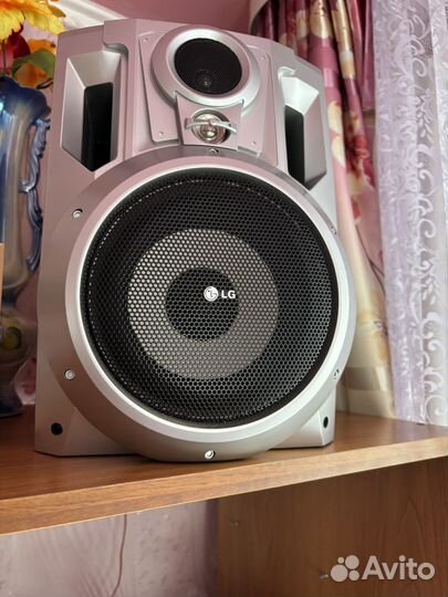 Музыкальный центр