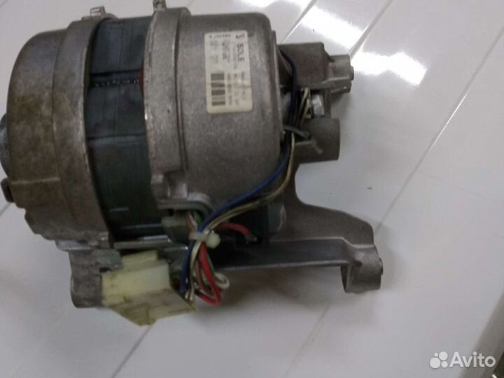 Электродвигатель от стиральной машины Занусси FA-8